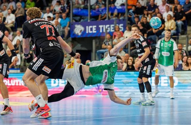02.09.2026 - Handball - 1. Bundesliga OPEL HBL - Saison 2026 2027 - 02. Spieltag: HC Erlangen Metropolregion Nürnberg HCE - TSV Hannover-Burgdorf ( Die Recken ) - DaMa - xdaxmax - Leif Tissier (7, TSV Hannover-Burgdorf )