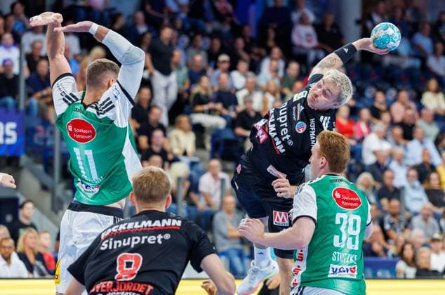 02.09.2026 - Handball - 1. Bundesliga OPEL HBL - Saison 2026 2027 - 02. Spieltag: HC Erlangen Metropolregion Nürnberg HCE - TSV Hannover-Burgdorf ( Die Recken ) - DaMa - xdaxmax - Marek Nissen (6, HC Erlangen HCE )