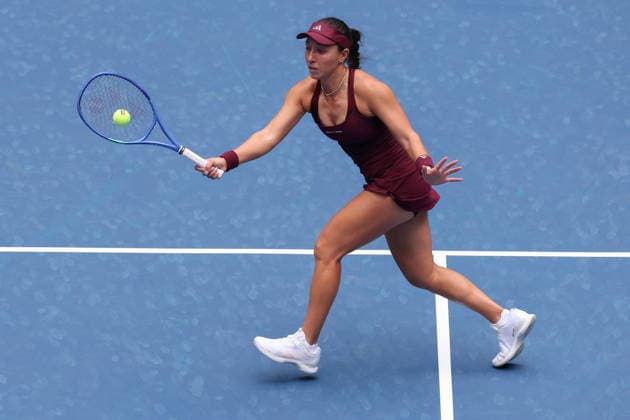 US Open tennis tournament - Day 4 Jessica Pegula of the US in action against Sofia Kenin of the US during the Women™s Singles second round match of the US Open Tennis Championships in Flushing Meadows, New York, USA, 02 September 2026. FLUSHING MEADOWS NEW YORK United States  Copyright: xBRIANxHIRSCHFELDx