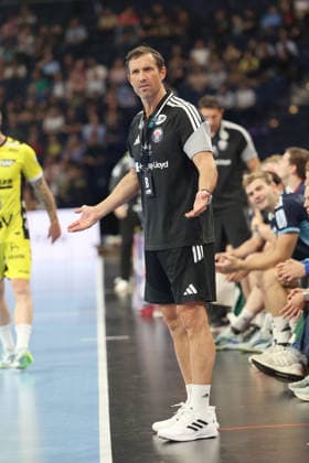 Handball Opel Handball Bundesliga 2026 2027 - Handball Verein Hamburg vs. TVB Stuttgart Trainer Torsten Jansen (Hamburg), Barclays Arena Hamburg