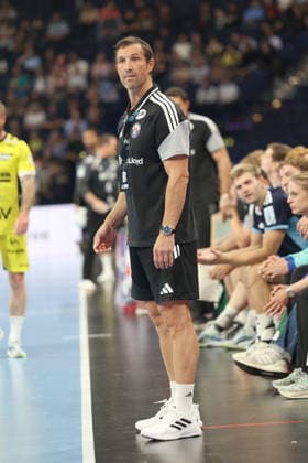 Handball Opel Handball Bundesliga 2026 2027 - Handball Verein Hamburg vs. TVB Stuttgart Trainer Torsten Jansen (Hamburg), Barclays Arena Hamburg