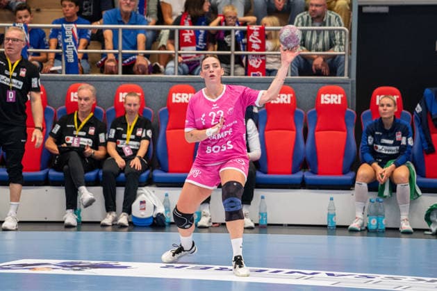 HSG Blomberg-Lippe (GER) vs. TuS Metzingen (GER), Handball, 1. Handball Bundesliga Frauen, Spieltag 2, Saison 2026 2027, Blomberg, 02.09.26 Gabriela Bitolo (TuS Metzingen, 22) beim Spielaufbau Blomberg Synflex-Arena an der Ulmenallee Deutschland