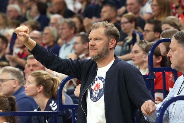 Handball Opel Handball Bundesliga 2026 2027 - Handball Verein Hamburg vs. TVB Stuttgart Sportdirektor Johannes Bitter (Hamburg), Barclays Arena Hamburg