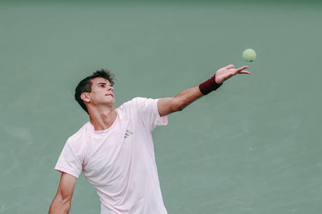 US Open tennis tournament - Day 4 Rafael Jodar of Spain in action against Yunchaokete Bu of China during the Men s Singles second round match of the US Open Tennis Championships, in Flushing Meadows, New York, USA, 02 September 2026. FLUSHING MEADOWS NEW YORK United States  Copyright: xOLGAxFEDOROVAx