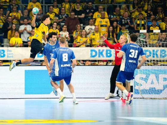 02.09.2026, xwppx, Handball Opel HBL, Rhein-Neckar-Löwen - VfL Gummersbach v.l. Niclas Mierzwa (Rhein-Neckar Löwen) Mannheim