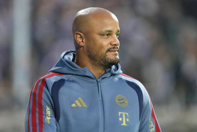 Trainer Vincent Kompany (FC Bayern Muenchen) schaut waehrend des DFB-Pokal Spiels zwichen VfL Osnabrueck v FC Bayern Muenchen, Bremer Bruecke am 02. September 2026 in Osnabrueck, Deutschland. (Foto von Oliver Kaelke DeFodi Images) +++ Trainer Vincent Kompany (FC Bayern Muenchen) looks on during the DFB-Pokal match between VfL Osnabrueck v FC Bayern Muenchen at Bremer Bruecke on September 2, 2026 in Osnabrueck, Germany. (Photo by Oliver Kaelke DeFodi Images) (Photo by Oliver Kaelke DeFodi Images) -