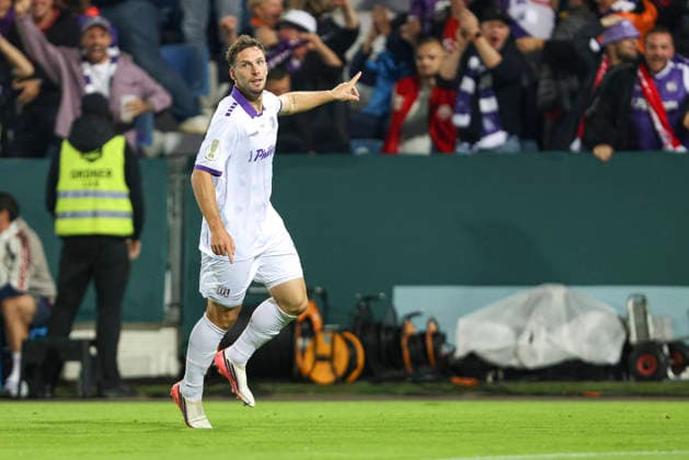 Robin Meissner (VfL Osnabrueck) Torjubel, jubelt nach seinem Treffer zum 1:0 waehrend des DFB-Pokal Spiels zwichen VfL Osnabrueck v FC Bayern Muenchen, Bremer Bruecke am 02. September 2026 in Osnabrueck, Deutschland. (Foto von Oliver Kaelke DeFodi Images) +++ Robin Meissner (VfL Osnabrueck) celebrates after scoring his team s first goal during the DFB-Pokal match between VfL Osnabrueck v FC Bayern Muenchen at Bremer Bruecke on September 2, 2026 in Osnabrueck, Germany. (Photo by Oliver Kaelke DeFodi Images) (Photo by Oliver Kaelke DeFodi Images) -