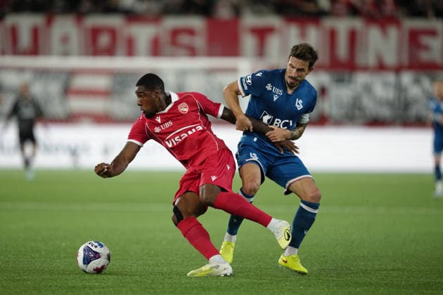 Thun, Switzerland - September 02: Olivier Custodio (10 Lausanne) against Brighton Labeau (96 THU) during the Brack Super League match between FC Thun and FC Lausanne at VISANA STADION on September 02, 2026 in Thun, Switzerland. Copyright: xKjetilxWaberx xSPPx Sportspressphoto_SPR222237