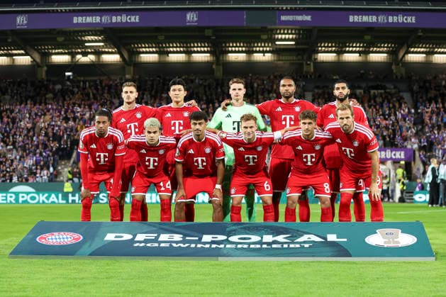 FC Bayern Muenchen Teamphoto waehrend des DFB-Pokal Spiels zwichen VfL Osnabrueck v FC Bayern Muenchen, Bremer Bruecke am 02. September 2026 in Osnabrueck, Deutschland. (Foto von Oliver Kaelke DeFodi Images) +++ FC Bayern Muenchen Player are seen during the DFB-Pokal match between VfL Osnabrueck v FC Bayern Muenchen at Bremer Bruecke on September 2, 2026 in Osnabrueck, Germany. (Photo by Oliver Kaelke DeFodi Images) (Photo by Oliver Kaelke DeFodi Images) -