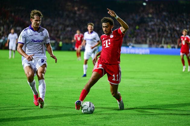 02.09.2026, Fussball, DFB-Pokal, VfL Osnabrück - FC Bayern München, Robin Fabinski (VfL Osnabrück), Nathaniel Brown (FC Bayern München) xRHR-FOTO DEx Copyright: TeresaxKroeger RHR-FOTOx RHR-FOTO DE