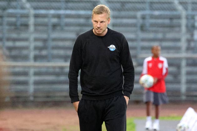 Trainer Thomas Bertels (PB) Fussball Regionalliga West, 6. Spieltag, Sportfreunde Siegen - SC Paderborn 07 U21, U 21 am 02.09.2026 in Siegen Deutschland.