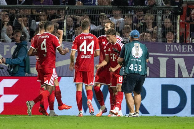 Torjubel zum 1:2 durch Tom Bischof 8 (FC Bayern Muenchen) VfL Osnabrueck vs. FC Bayern Muenchen, DFB-Pokal, 1. Runde, 02.09.2026 DFB regulations prohibit any use of photographs as image sequences and or quasi-video Osnabrück Niedersachsen Deutschland