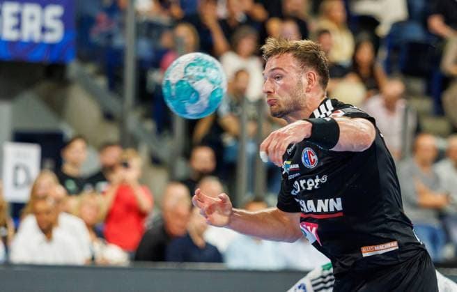 02.09.2026 - Handball - 1. Bundesliga OPEL HBL - Saison 2026 2027 - 02. Spieltag: HC Erlangen Metropolregion Nürnberg HCE - TSV Hannover-Burgdorf ( Die Recken ) - DaMa - xdaxmax - Frieder Bandlow (2, HC Erlangen HCE )