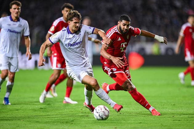 02.09.2026, Fussball, DFB-Pokal, VfL Osnabrück - FC Bayern München, Robin Fabinski (VfL Osnabrück), Ismael Saibari (FC Bayern München) xRHR-FOTO DEx Copyright: TeresaxKroeger RHR-FOTOx RHR-FOTO DE