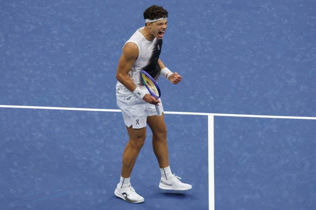 US Open tennis tournament - Day 4 Ben Shelton of the US gestures as he plays against Hubert Hurkacz of Poland during the Men s Singles second round match of the US Open Tennis Championships in Flushing Meadows, New York, USA, 02 September 2026. FLUSHING MEADOWS NEW YORK United States  Copyright: xBRIANxHIRSCHFELDx