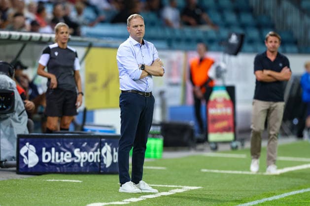 2. September 2026, Fussball, Brack Super League 2026 27, Runde 6, FC Luzern gegen FC Vaduz, Thermoplan Arena, Luzern, Schweiz Marc Schneider (Cheftrainer, FC Vaduz) ist mit dem gezeigten Fussball seines Teams noch nicht restlos einverstanden Photo: Urs Ottiger