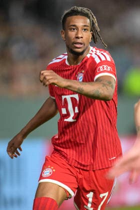 Fußball, DFB-Pokal, 20260902, VfL Osnabrück - FC Bayern München. Im Bild Michael OLISE (Bayern, 17). Osnabrück Osnatel Arena Niedersachsen Deutschland Copyright: Passion2Press MarkusxFischerx
