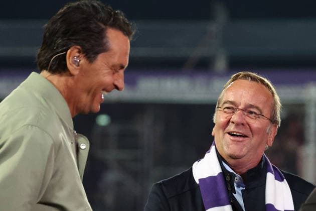 02.09.2026, xrekx, Fussball DFB Pokal 1.Runde, VfL Osnabrueck - FC Bayern München v.l. Sebastian Hellmann (SKY) Boris Pistorius (SPD) Bundesminister der Verteidigung Osnabrueck