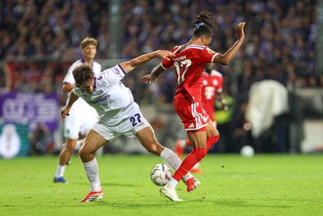 Robin Fabinski (VfL Osnabrueck) und Michael Olise (FC Bayern Muenchen) im Zweikampf waehrend des DFB-Pokal Spiels zwichen VfL Osnabrueck v FC Bayern Muenchen, Bremer Bruecke am 02. September 2026 in Osnabrueck, Deutschland. (Foto von Oliver Kaelke DeFodi Images) +++ Robin Fabinski (VfL Osnabrueck) und Michael Olise (FC Bayern Muenchen) battle for the ball during the DFB-Pokal match between VfL Osnabrueck v FC Bayern Muenchen at Bremer Bruecke on September 2, 2026 in Osnabrueck, Germany. (Photo by Oliver Kaelke DeFodi Images) (Photo by Oliver Kaelke DeFodi Images) -