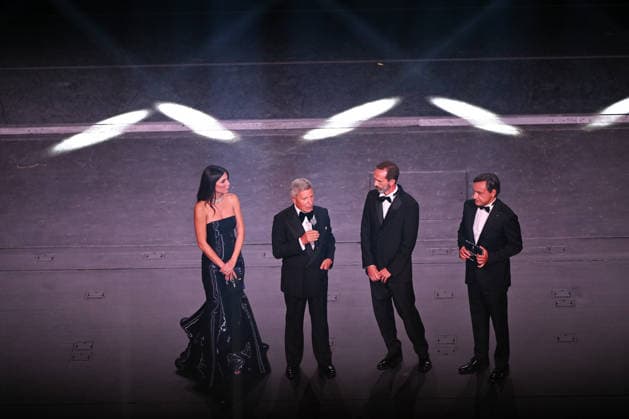 IPA88042427 - Umberto Calcagno, President of the AIC, and Ezio Simonelli, President of Lega Calcio Serie A, are seen on stage during the AIC Gran Gala del Calcio on September 2, 2026, at La Scala theater in Milan, Italy  Copyright: xTizianoxBallabio IPAxSportx xx 88042427