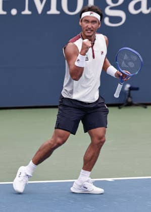 Yunchaokete Bu (CHN) macht die Faust und jubelt,Jubel, Emotion, US Open Championships, Billie Jean King National Tennis Center, Flushing Meadows, New York, USA . Copyright: xJuergenxHasenkopfx