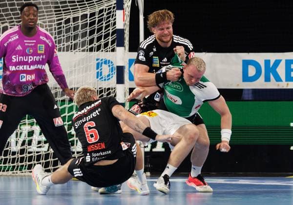 02.09.2026 - Handball - 1. Bundesliga OPEL HBL - Saison 2026 2027 - 02. Spieltag: HC Erlangen Metropolregion Nürnberg HCE - TSV Hannover-Burgdorf ( Die Recken ) - DaMa - xdaxmax - Marek Nissen (6, HC Erlangen HCE ) Maciej Gebala (77, HC Erlangen HCE ) Justus Fischer (54, TSV Hannover-Burgdorf )