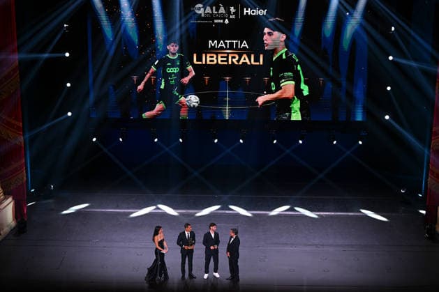 Gran Gala Del Calcio AIC Mattia Liberali of Calcio 1907 is seen on stage during the Gran Gala del Calcio AIC at theater La Scala in Milan, Italy, on September 2, 2026. Milano Italy Milano Italy  Copyright: xTizianoxBallabiox originalFilename:ballabio-grangald260902_npSZn.jpg