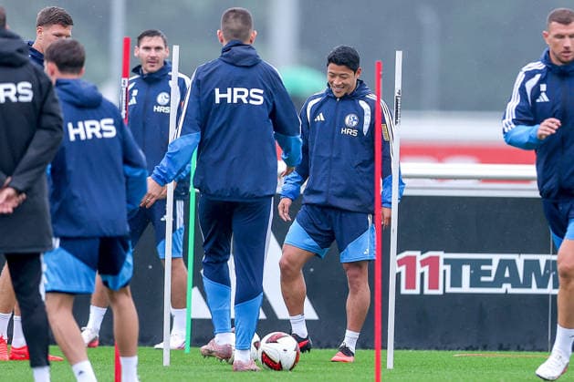 03.09.2026, Fussball, Training des FC Schalke 04. Hee-chan Hwang (FC Schalke 04) Gelsenkirchen Trainingsgelände FC Schalke 04 NRW Deutschland xRHR-FOTO YYx *** September 3, 2026, Soccer, FC Schalke 04 practice Hee-chan Hwang FC Schalke 04 Gelsenkirchen FC Schalke 04 training facility NRW Germany xRHR PHOTO YYx Copyright: RHR-FOTOx RHR-FOTO YY