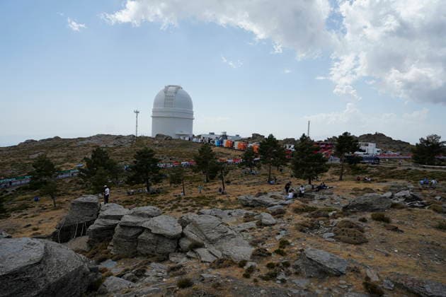 Etapa 12 de la Vuelta a Espana 2026 Vera - Calar Alto Imagen de la línea de meta de el observatorio de el Calar Alto donde hoy termina la duodécima etapa de la Vuelta a Espana 2026 A 3 de septiembre de 2026 en Gergal, Almería (Andalucía, Espana). Andalucía recibe al pelotón de La Vuelta 26 con una exigente jornada de montana marcada por las ascensiones a Velefique y Calar Alto, un recorrido que puede resultar decisivo para los principales favoritos de la carrera. 03 SEPTIEMBRE 2026 Marian Leó Almeria, Andalucia Almeria, Andalucia Espana Copyright: xMarianxLeonx 7746890