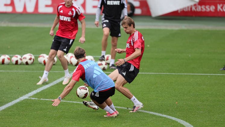 Training, 1. FC Köln, rechts: Borna Sosa (1. FC Köln), 03.09.2026, Bild: *** Local Caption *** *** Sports Training, 1. FC Köln, Borna Sosa (right), 1. FC Köln, September 3, 2026, Image *** Local Caption ***