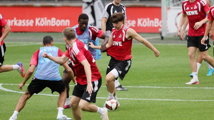 Training, 1. FC Köln, rechts: Mikey Moore (1. FC Köln), 03.09.2026, Bild: *** Local Caption *** *** Sports Training, 1. FC Köln, Mikey Moore (right), 1. FC Köln, September 3, 2026, Photo *** Local Caption ***