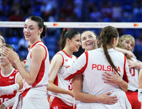 Poland v Netherlands - CEV EuroVolley 2026 ISTANBUL, TURKIYE - SEPTEMBER 3: Players of Poland celebrate victory during the CEV Women s European Volleyball Championship quarterfinal match between Poland and the Netherlands at Sinan Erdem Sports Hall in Istanbul, Turkiye, on September 3, 2026. Esra Bilgin Anadolu Istanbul Turkey. Editorial use only. Please get in touch for any other usage.  Copyright: x2026xAnadoluxEsraxBilginx