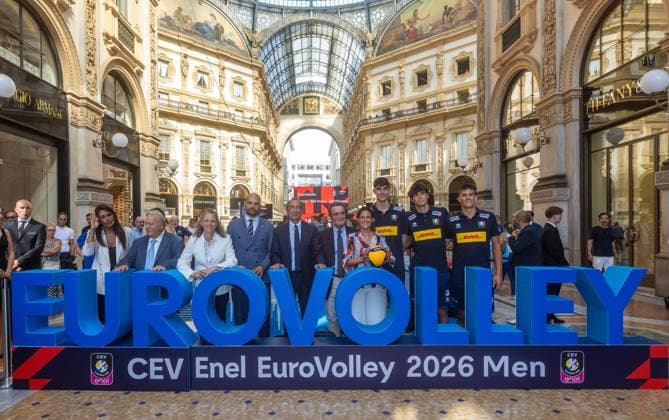 Foto fai Gruppo con Martina Riva e Giuseppe Sala Giuseppe Manfredi e Attilio Fontana. Presentazione CountDown Clock del Prossimo Cel Enel Eurovolley 2026 in Galleria Vittorio Emanuele. GiovedÃ¬ 3 settembre 2026. Milano, Italia. (foto Stefano Porta LaPresse) Unveiling of the Countdown Clock for the upcoming Enel EuroVolley 2026 in Galleria Vittorio Emanuele. - Milan, Italy - September 3, 2026 (photo Stefano Porta LaPresse)  Copyright: xStefanoxPortax LaPressex