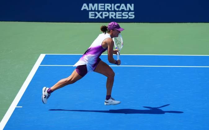 Iga Swiatek in second round action 2026 US Open, Day Five, USTA Billie Jean King National Tennis Center, New York, USA - 03 Sep 2026New York USTA Billie Jean King National T New York (NY) United States of America EDITORIAL USE ONLY No use with unauthorised audio, video, data, fixture lists, club league logos or live services. Online in-match use limited to 120 images, no video emulation. No use in betting, games or single club league player publications. Copyright: xJavierxGarcia Shutterstockx 17132980m