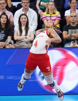 Turkiye v Germany - CEV EuroVolley 2026 ISTANBUL, TURKIYE - SEPTEMBER 3: Turkiye s Melissa Teresa Vargas (4) in action during the CEV Women s European Volleyball Championship quarterfinal match between Turkiye and Germany at Sinan Erdem Sports Hall in Istanbul, Turkiye, on September 3, 2026. Esra Bilgin Anadolu Istanbul Turkey. Editorial use only. Please get in touch for any other usage.  Copyright: x2026xAnadoluxEsraxBilginx