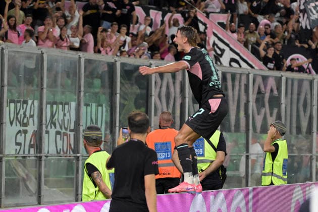 Esultanza goal -3-2 Dennis Johnsen del Palermo durante la partita dei sedicesimi di finale di coppa Italia tra Palermo e Mantova allo stadio Renzo Barbera di Palermo Italia - GiovedÃ¬ 03 settembre 2026. - Calcio. (Foto di Giovanni Isolino Lapresse)  Copyright: xGiovannixIsolino LaPressex