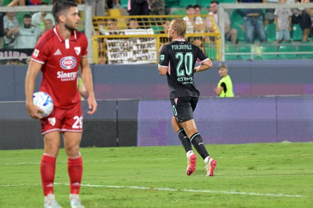 Esultanza goal 4-2 Joel Pohjanpalo del Palermo durante la partita dei sedicesimi di finale di coppa Italia tra Palermo e Mantova allo stadio Renzo Barbera di Palermo Italia - GiovedÃ¬ 03 settembre 2026. - Calcio. (Foto di Giovanni Isolino Lapresse)  Copyright: xGiovannixIsolino LaPressex