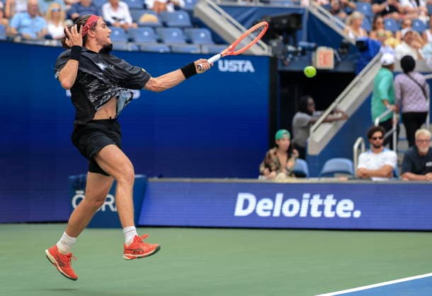 US Open tennis tournament - Day 5 Mattia Bellucci of Italy in action against Taylor Fritz of USA during the Men s Singles second round of the US Open Tennis Championships in Flushing Meadows, New York, USA, 03 September 2026. FLUSHING MEADOWS NEW YORK United States  Copyright: xCRISTOBALxHERRERA-ULASHKEVICHx