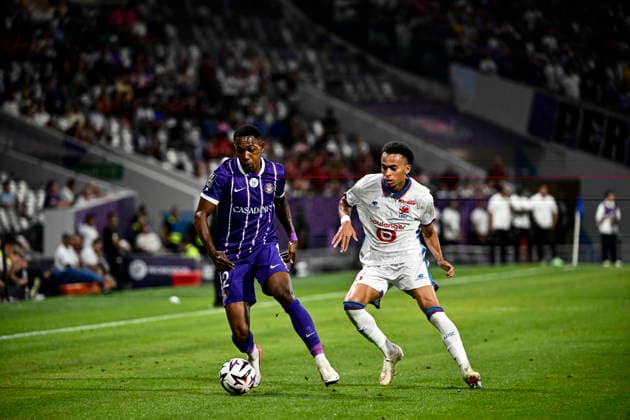 FOOTBALL : Toulouse vs Lille - 3eme Journee de Ligue 1 McDonald S - Toulouse - 03 09 2026 Christ Tape (tfc) vs Ethan Mbappe (losc) Toulouse  Copyright: xThierryxBretonx