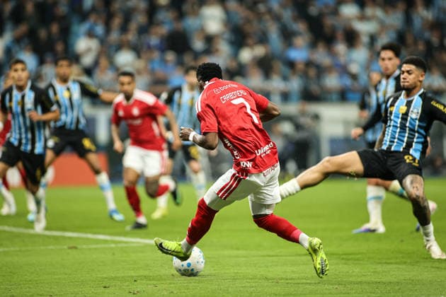 Fußball, Brasilien, Gremio Porto Alegre - SC Internacional Porto Alegre Grêmio x Internacional PORTO ALEGRE, RS - 03.09.2026: GRÃªMIO X INTERNACIONAL - Carbonero during the GrÃªmio vs. Internacional match held at the Arena do GrÃªmio in Porto Alegre, RS, in the second leg of the 2026 Copa do Brasil quarter-finals. (Photo: Gabriel Haesbaert Fotoarena) x3009259x  GabrielxHaesbaert