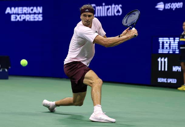 US Open tennis tournament - Day 5 Alexander Zverev of Germany in action against Quentin Halys of France during the Men s Singles second round of the US Open Tennis Championships in Flushing Meadows, New York, USA, 03 September 2026. FLUSHING MEADOWS NEW YORK United States  Copyright: xCRISTOBALxHERRERA-ULASHKEVICHx