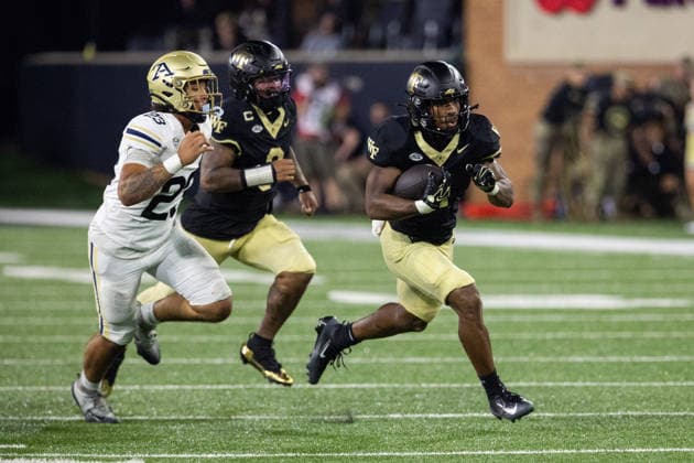 September 3, 2026: Wake Forest Demon Deacons running back Ty Clark (4) breaks free during the second half against the Akron Zips in the NCAA, College League, USA football match up at Allegacy Stadium in Winston-Salem, NC. Mandatory Credit: -Cal Media Winston-Salem United States - ZUMAc04_ 20260903_zma_c04_095 Copyright: xScottxKinserx
