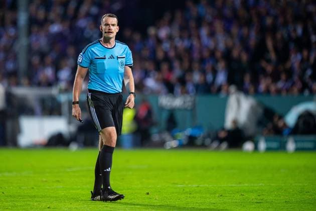 02.09.2026 - Fußball, 2026 2027, DFB-Pokal, 1. Hauptrunde, VfL Osnabrück - FC Bayern München: Richard Hempel (Schiedsrichter) DFB REGULATIONS PROHIBIT ANY USE OF PHOTOGRAPHS AS IMAGE SEQUENCES AND OR QUASI-VIDEO. *** September 2, 2026 Soccer, 2026–2027, DFB Cup, 1st Round, VfL Osnabrück vs. FC Bayern Munich, Richard Hempel (Referee). DFB regulations prohibit any use of photographs as image sequences and or quasi-video.