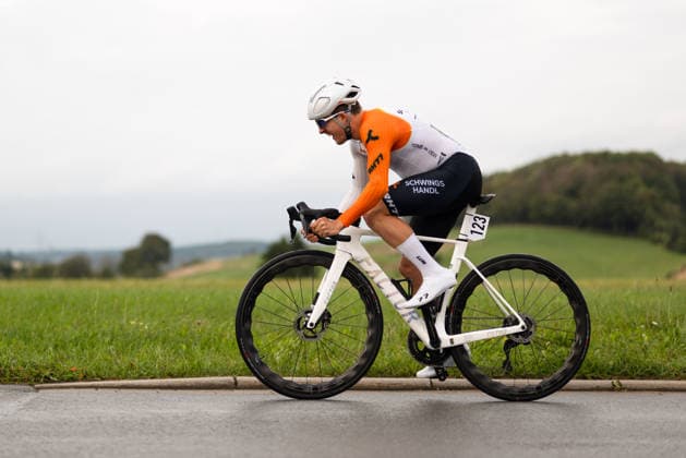 Radsport, 1.Etappe Sauerlandrundfahrt, Einzelzeitfahren über 13,5km, 04.09.2026 Marvin Hammerschmid (AUT, Schwingshandl Intralogistics) Brilon Nordrhein-Westfalen Deutschland Copyright: xMarcelxHilgerx