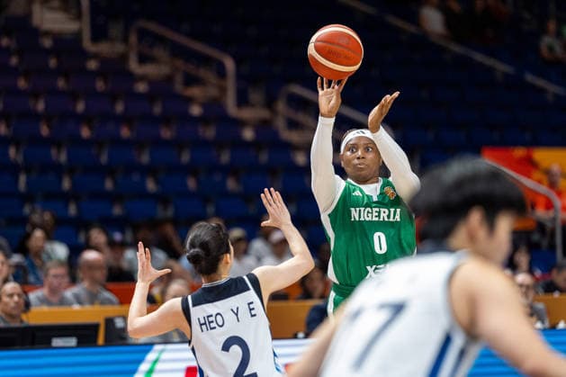 Amy Okonkwo (Nigeria, 00) beim Wurf, Yeeun Heo (Korea, 02), GER, Korea vs. Nigeria, Basketball, FIBA Women s World Cup 2026, Gruppenphase, Spieltag 1, 04.09.2026 GER, Korea vs. Nigeria, Basketball, FIBA Women s World Cup 2026, Spieltag 1, 04.09.2026 Berlin Copyright: xEibner-Pressefoto MaxxVincenx EP_MVN