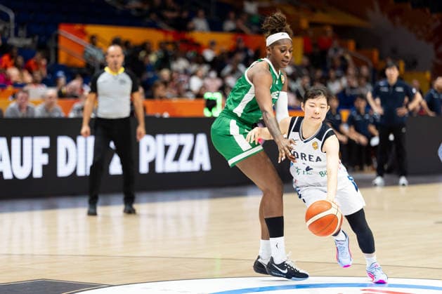 Yeeun Heo (Korea, 02) im Dribbling gegen Elizabeth Balogun (Nigeria, 04), GER, Korea vs. Nigeria, Basketball, FIBA Women s World Cup 2026, Gruppenphase, Spieltag 1, 04.09.2026 GER, Korea vs. Nigeria, Basketball, FIBA Women s World Cup 2026, Spieltag 1, 04.09.2026 Berlin Copyright: xEibner-Pressefoto MaxxVincenx EP_MVN