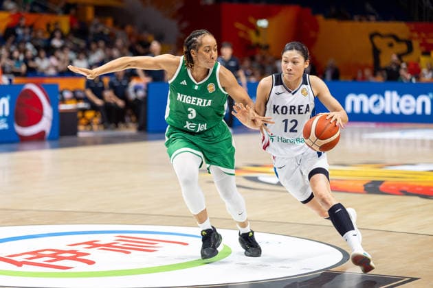 Haeran Lee (Korea, 12) im Dribbling gegen Pallas Kunaiyi (Nigeria, 03), GER, Korea vs. Nigeria, Basketball, FIBA Women s World Cup 2026, Gruppenphase, Spieltag 1, 04.09.2026 GER, Korea vs. Nigeria, Basketball, FIBA Women s World Cup 2026, Spieltag 1, 04.09.2026 Berlin Copyright: xEibner-Pressefoto MaxxVincenx EP_MVN