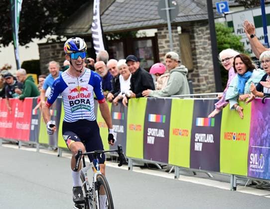 04.09.2026 xkhx Sauerland Rundfahrt 2026 internationales Etappenrennen Etappe 2 Sieger Max Bock (Red Bull - Bora - hansgrohe Rookies)