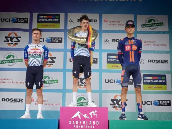04.09.2026 xkhx Sauerland Rundfahrt 2026 internationales Etappenrennen Etappe 2 Sieger Max Bock (Red Bull - Bora - hansgrohe Rookies) 2. Platz Paul Fietzke (Red Bull - Bora - hansgrohe Rookies) 3. Platz Alexandre Trouvain (Development Team Picnic PostNL)