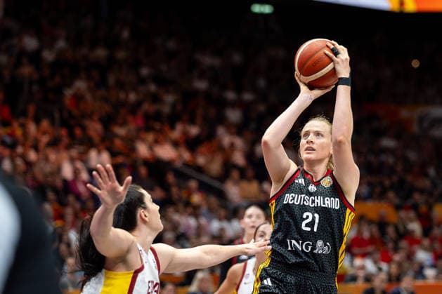 Marie Guelich (Deutschland, 21) beim Wurf, GER, Spanien vs. Deutschland, Basketball, FIBA Women s World Cup 2026, Gruppenphase, Spieltag 1, 04.09.2026 GER, Spanien vs. Deutschland, Basketball, FIBA Women s World Cup 2026, Spieltag 1, 04.09.2026 Berlin *** Marie Guelich, Germany, 21, taking a shot, GER, Spain vs. Germany, Basketball, 2026 FIBA Women’s World Cup, Group Stage, Matchday 1, September 4, 2026, GER, Spain vs. Germany, Basketball, 2026 FIBA Women’s World Cup, Matchday 1, September 4, 2026, Berlin Copyright: xEibner-Pressefoto MaxxVincenx EP_MVN